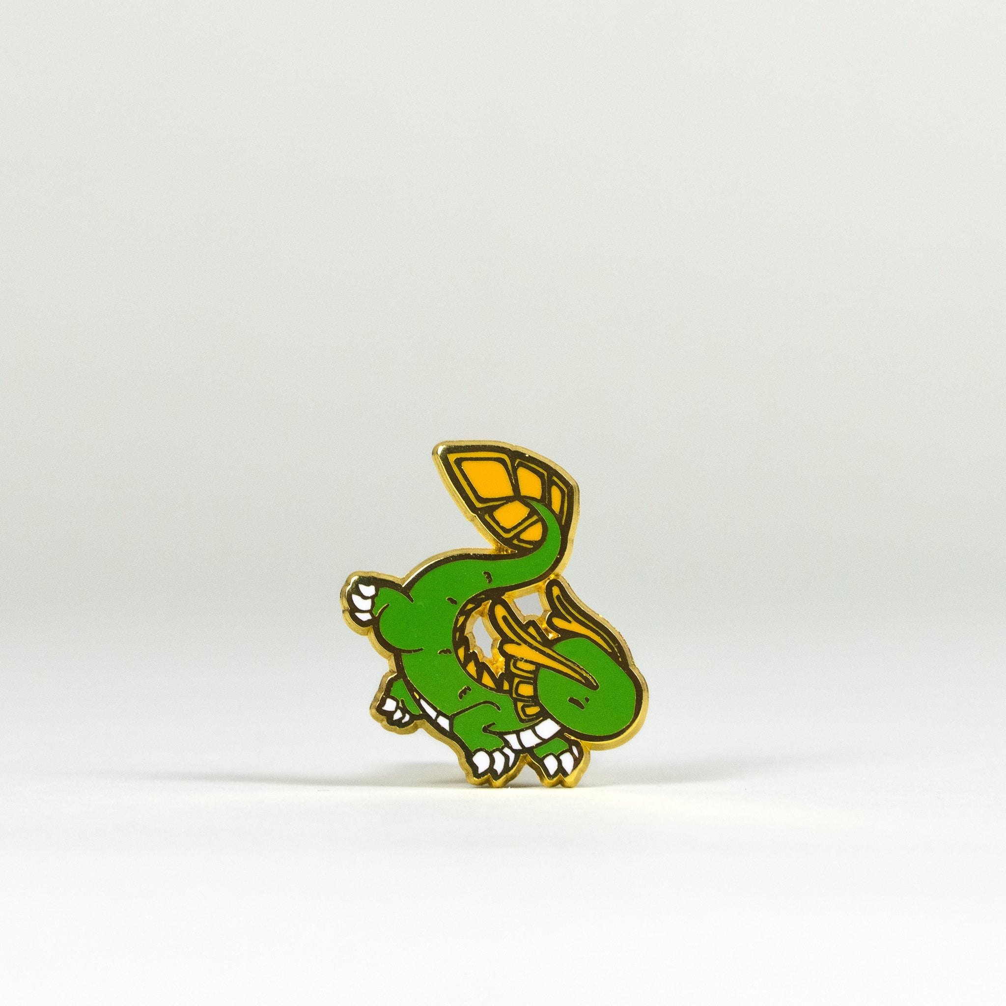 Long-yi Enamel Pin - Soar