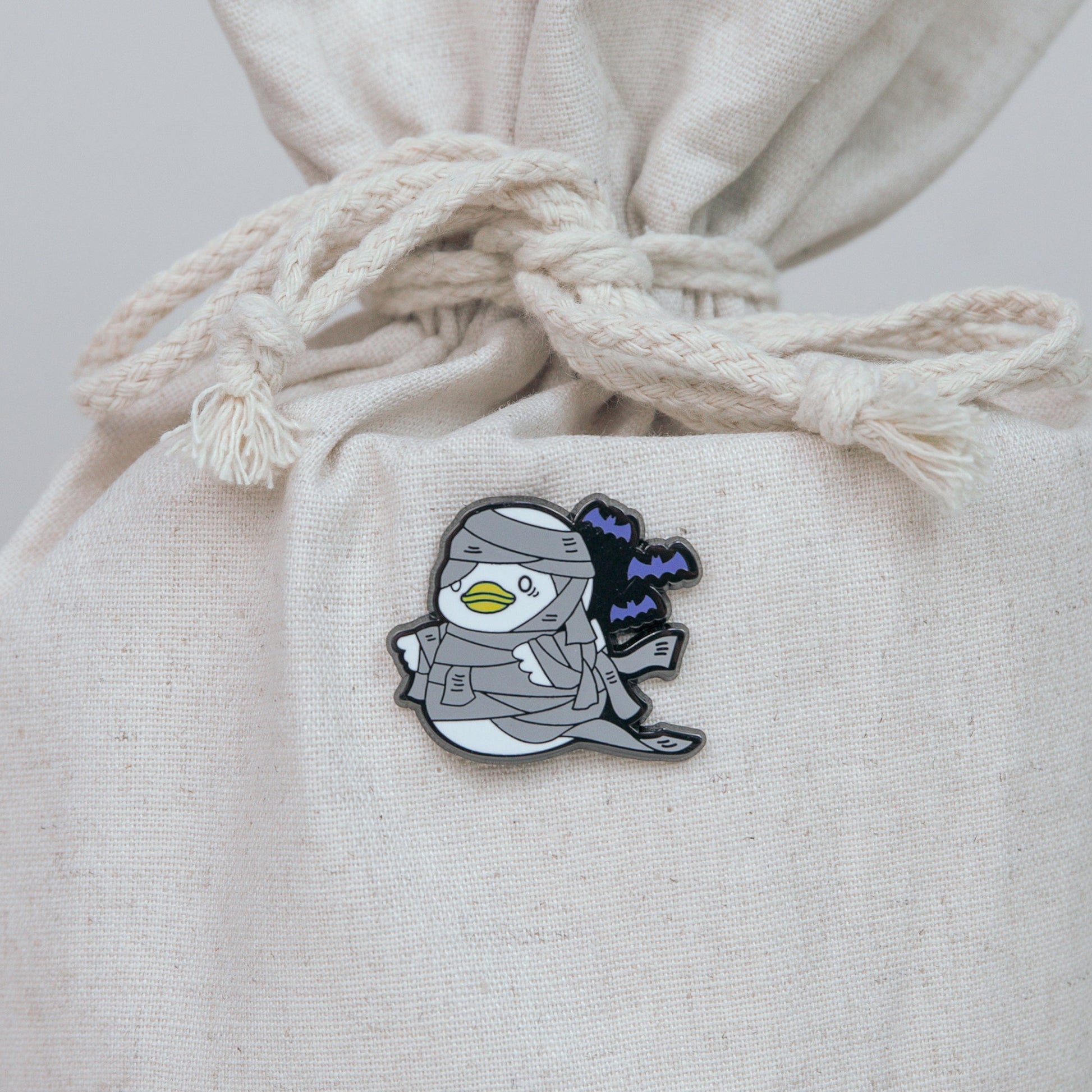 Ducki Mummy Enamel Pin