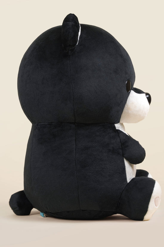 Giant Moonbi the Moon Bear