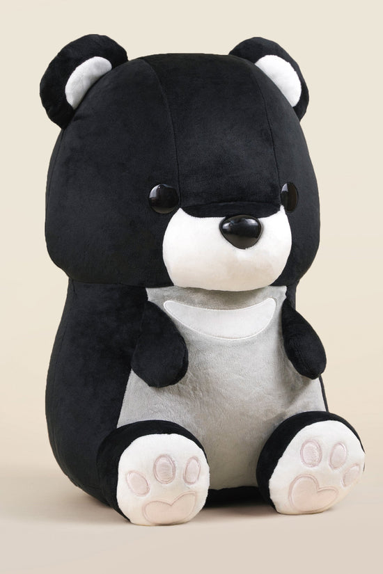 Giant Moonbi the Moon Bear