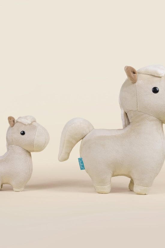 Mini Palomino the Horsi