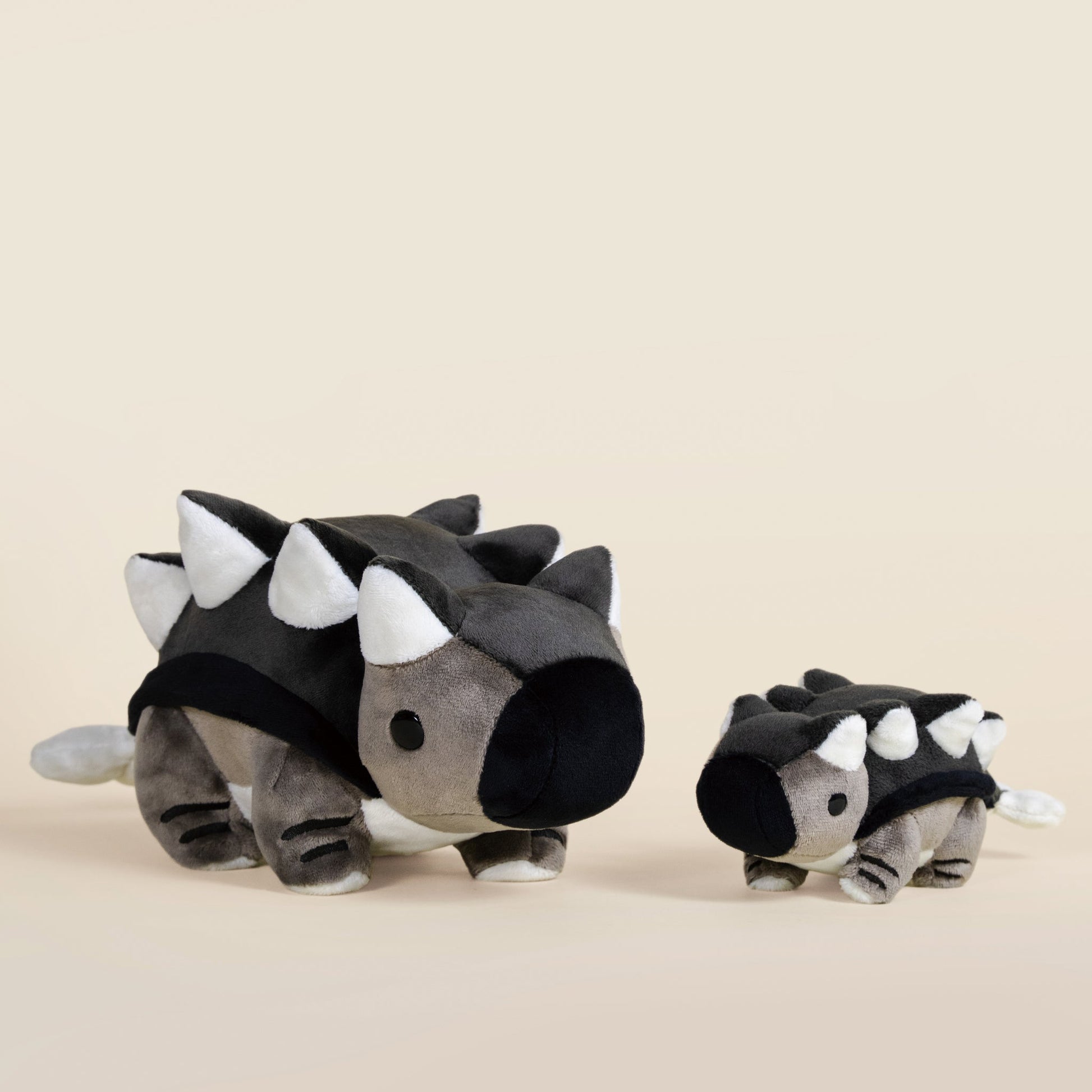 Mini Ankli the Ankylosaurus-Shadow Edition