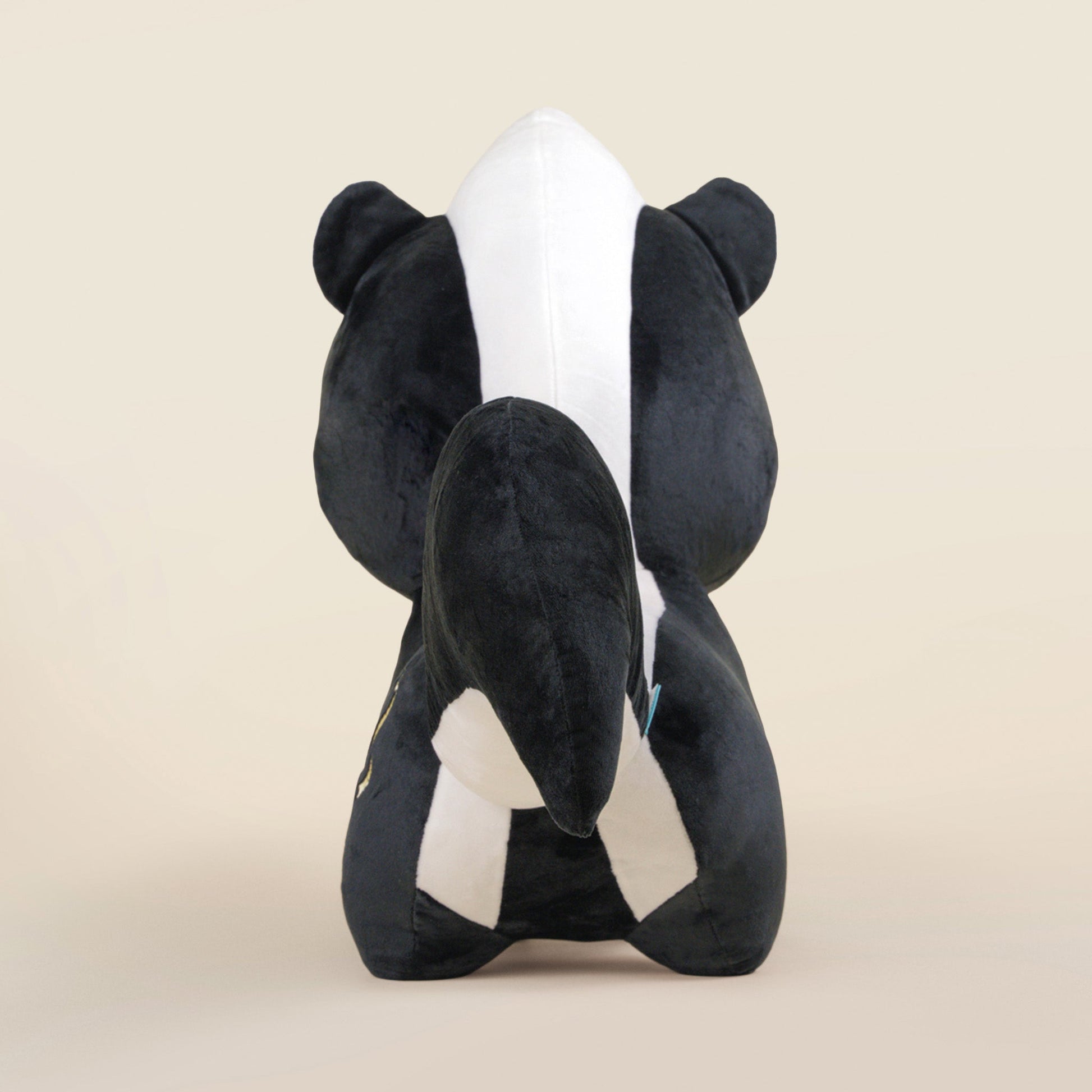 Giant Skunki the Skunk