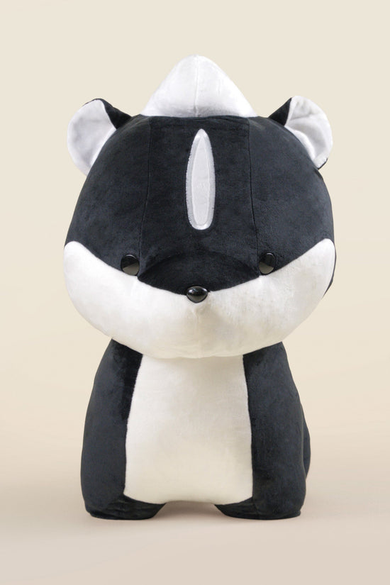 Giant Skunki the Skunk
